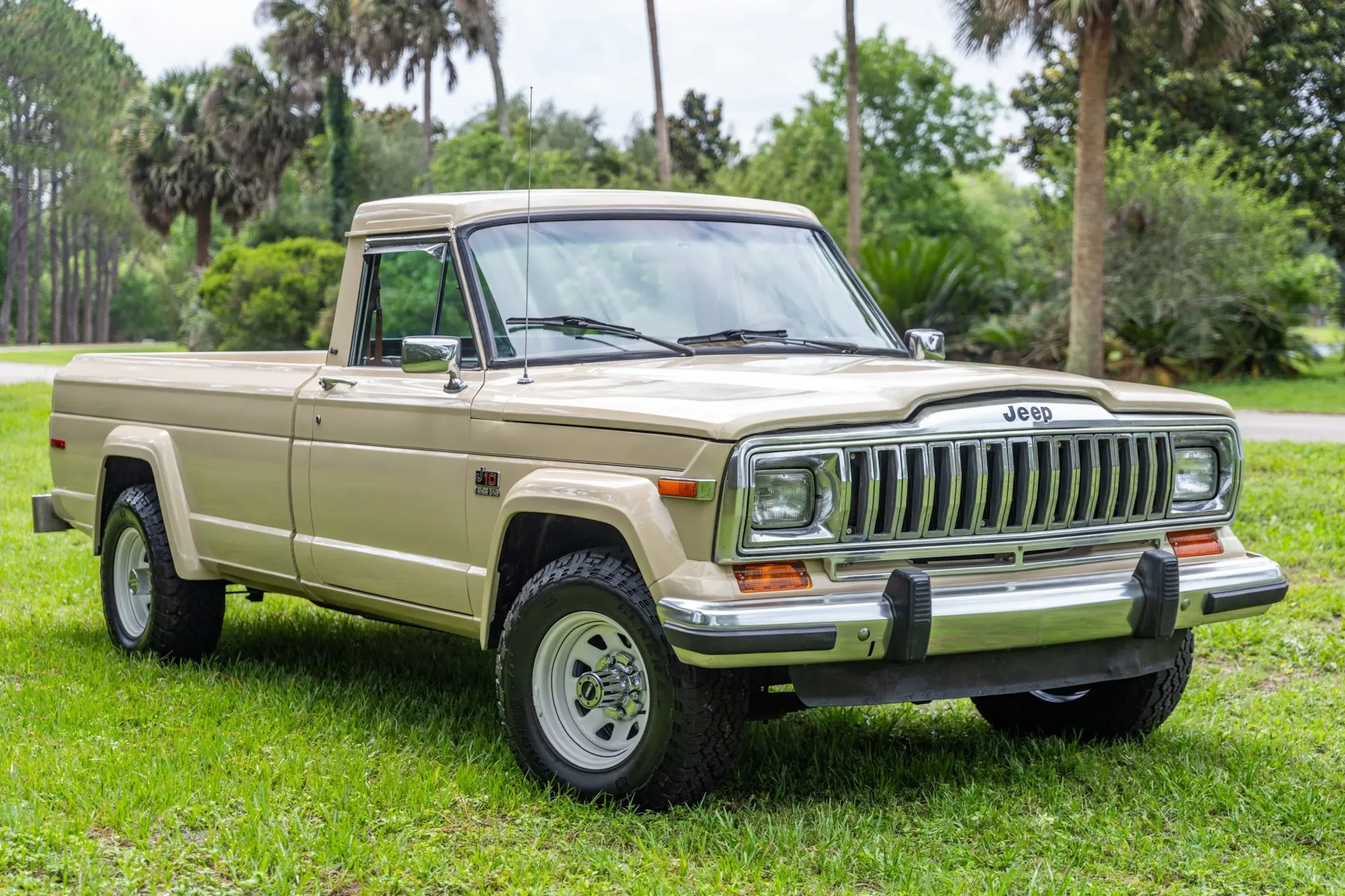 1986 Jeep J-20 3/4 Ton | Hagerty Valuation Tools®